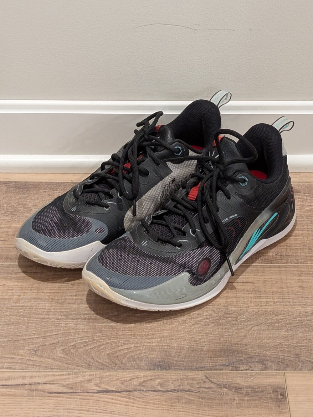 Li-Ning Wade 808 Basketball Shoes Black Gray Red Men’s Size 11 ABPT043-15